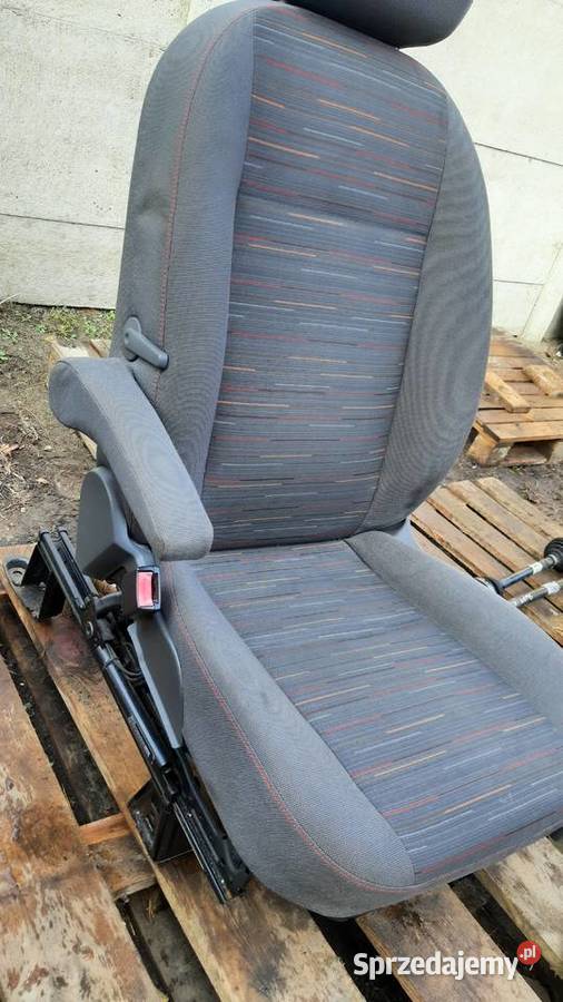 fotel lewy przedni FORD C mk1 0310r z sprzedam