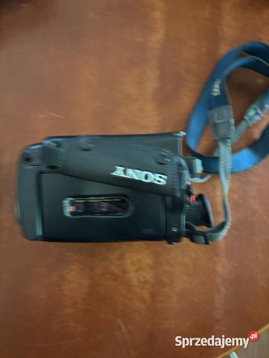 Syndyk sprzeda Kamerę Sony CCDTR3000