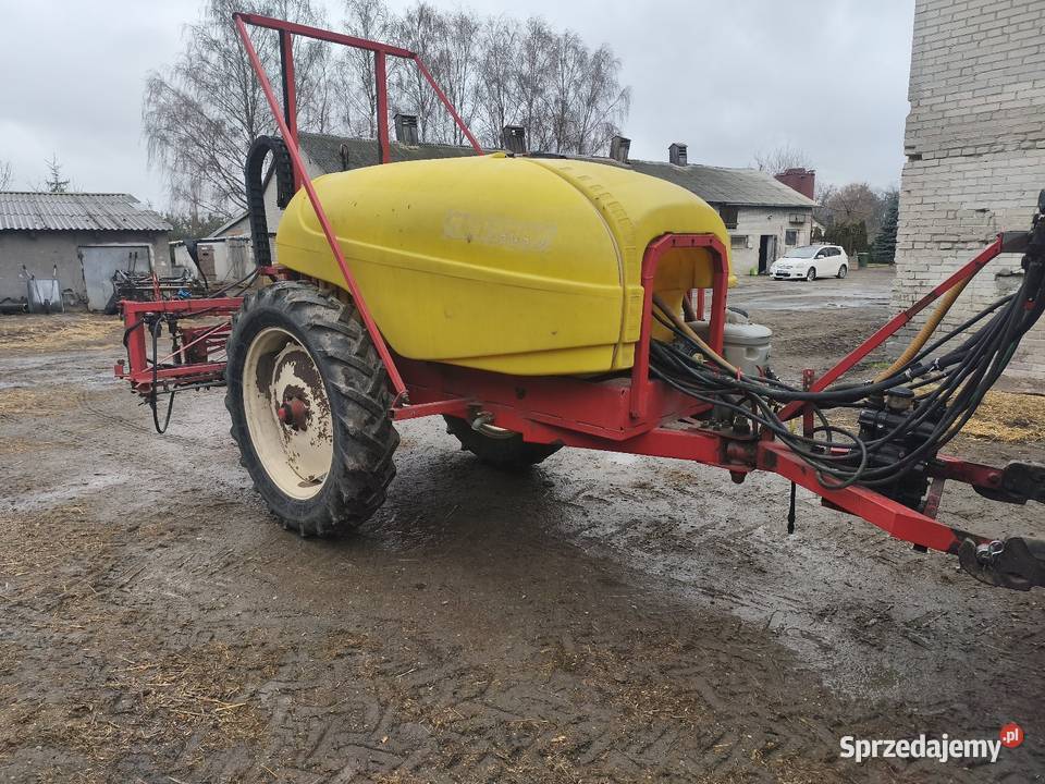 Opryskiwacz pelikan bury 15m 2000l Opryskiwacze Radzyń Podlaski