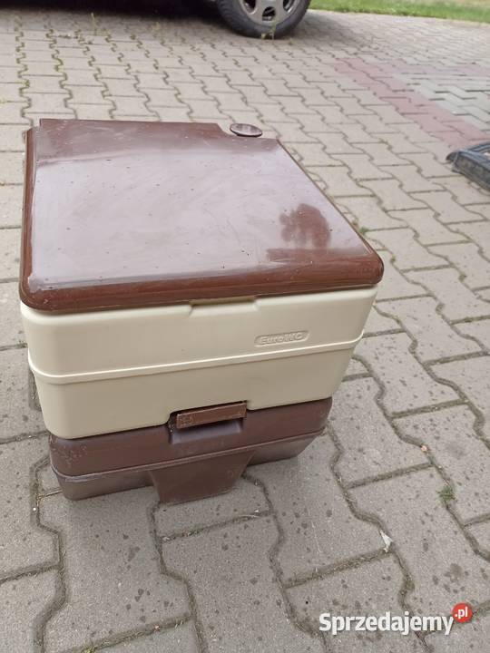 Toaleta przenosna turystyczna do przyczepy