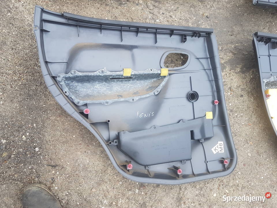 Suzuki Ignis FH 0003 komplet boczki tapicerki dolnośląskie