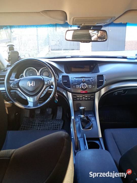 Honda Accord VIII kombi 20 benzyna 2012 198000km Accord Olkusz