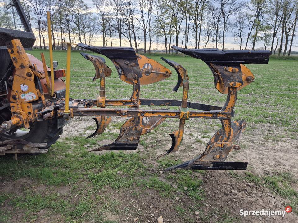 Pług dwuskibowy obrotowy Huard kuhn 2 obracalny śląskie Drogomyśl