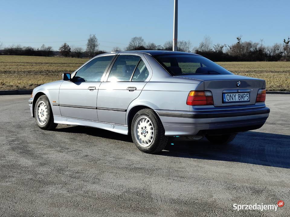 BMW E36 16 manualna Opole sprzedam