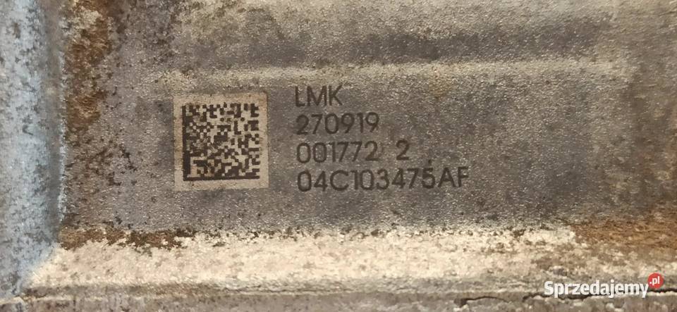 AUDI A1 82A POKRYWA ZAWORÓW 10 TSI 04C103469AD osobowe Układ paliwowy