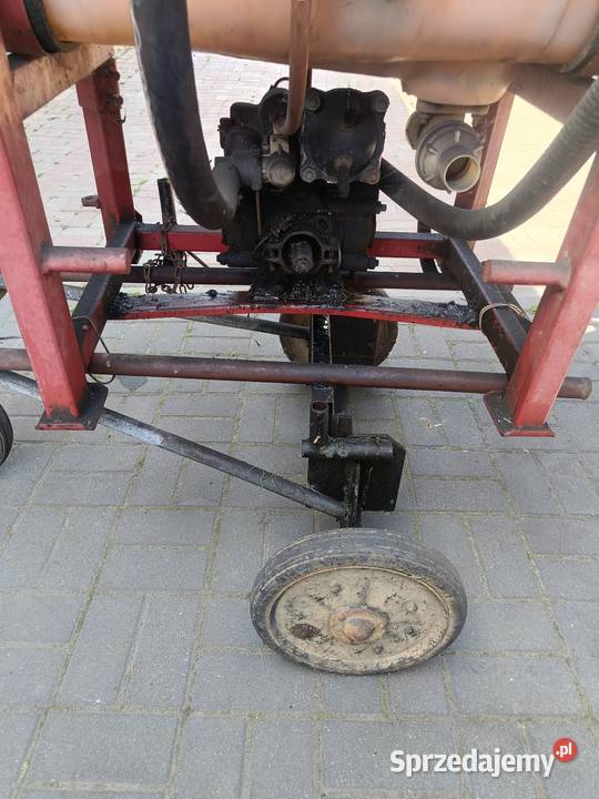 Opryskiwacz 300L Krzepice sprzedam