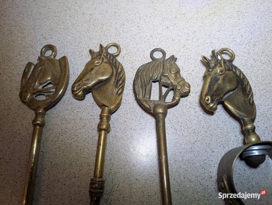 Zestaw kominkowy wykonany z mosiądzu Piła