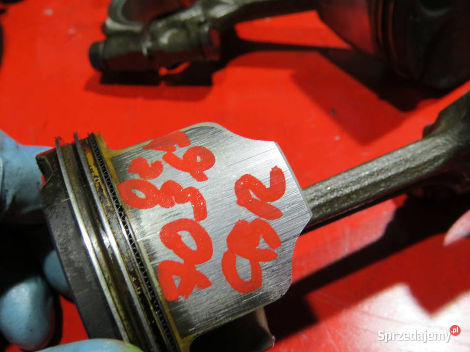 HONDA CBR 929 900 RR CBR929RR KORBOWODY TŁOKI Warszawa