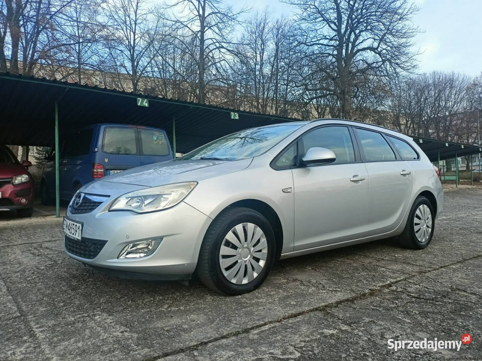 Opel Astra zadbany serwisowany zarejestrowany elektryczne lusterka Tomaszów Mazowiecki
