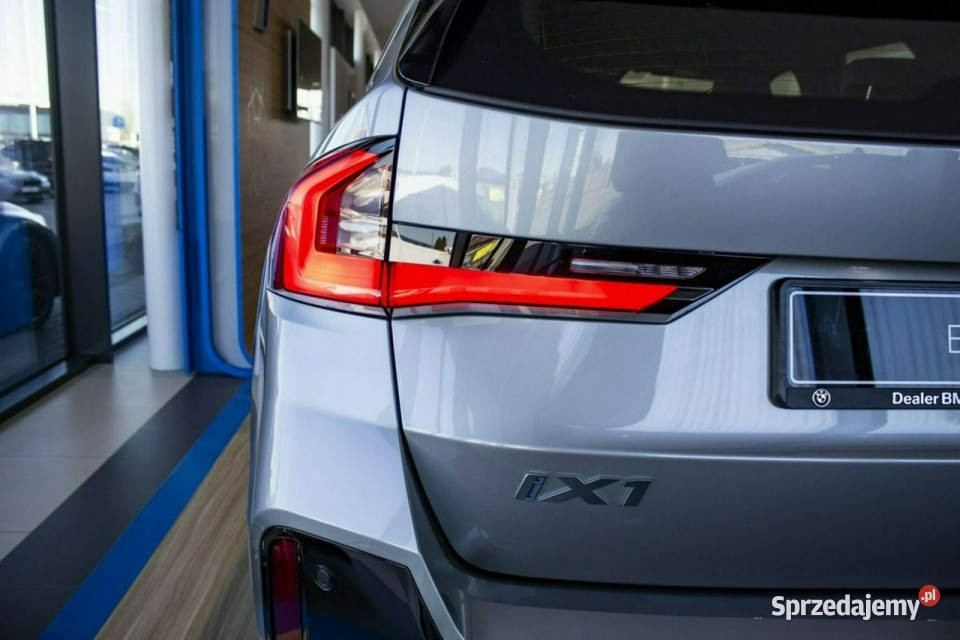 BMW iX1 iX1 xDrive30 z ratą już 1060 netto ASR (kontrola trakcji) Łódź