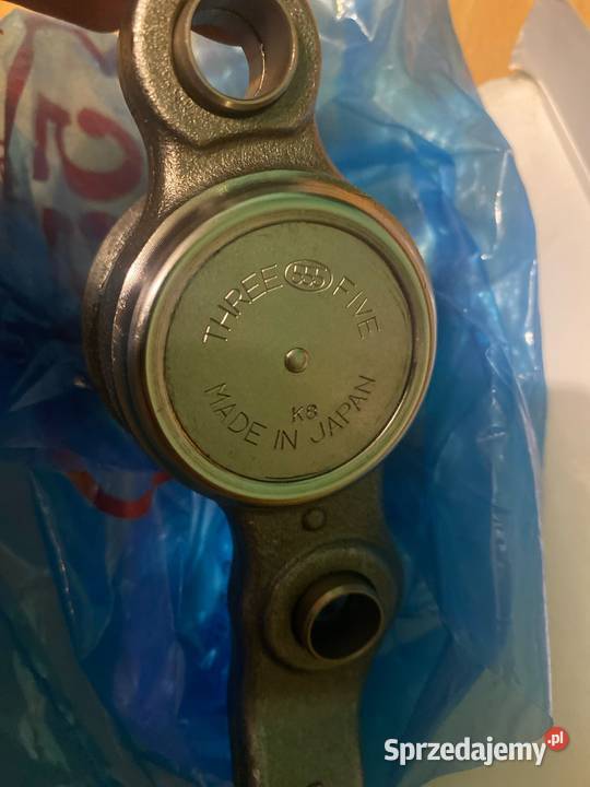 Sworzeń wahacza dolny 555 Lexus IS200 IS300 MK I osobowe Sworznie wahaczy Kielce sprzedam