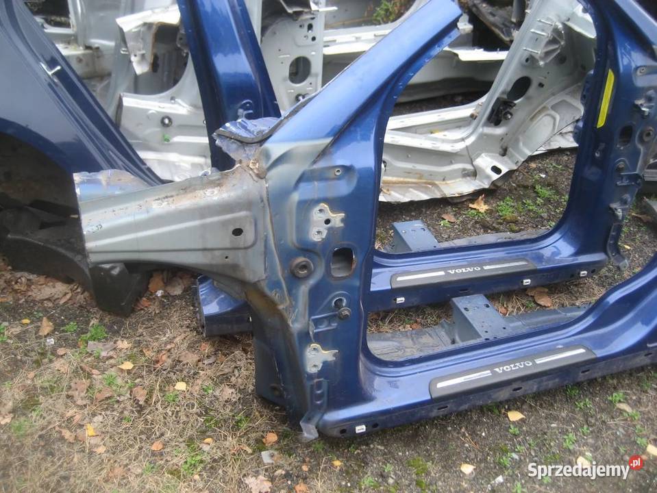 volvo v50 s40 0412r próg słupek prawy lewy kod Progi wielkopolskie Rakoniewice sprzedam