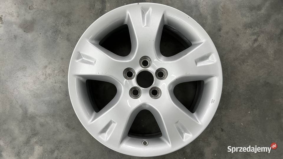 x3 Felgi aluminiowe Toyota 16X6 5x100 ET 39 Długopole sprzedam