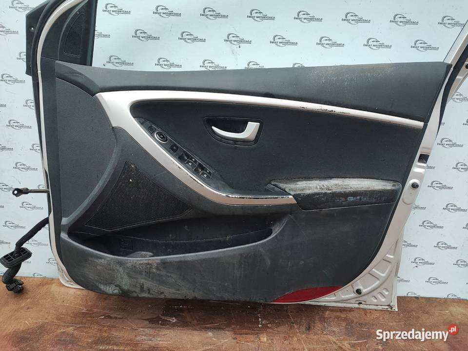 HYUNDAI I30 II 13r drzwi prawy przód 60 mikronów Kielce