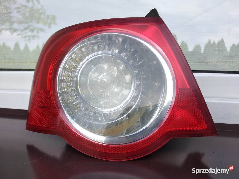 VW Passat B6 sedan lampa tył tylna lewa narożna Lampy tylne Sieradz