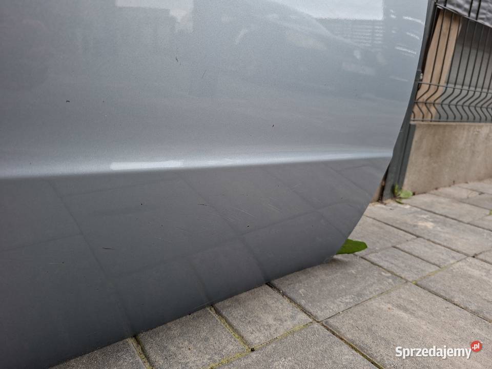 Przednie prawe drzwii do mercedesa w169 Starowa Góra