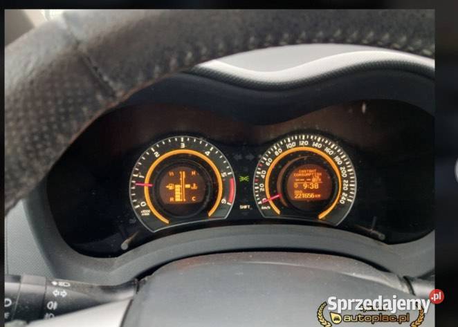Toyota yaris 14 diesel Samochody osobowe Długołęka