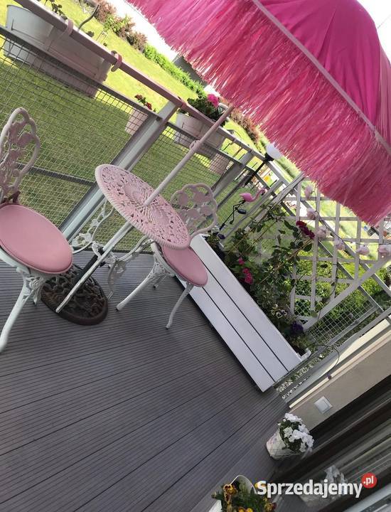 Sprzedam Mieszkanie 52m2 2garaże i boks parter