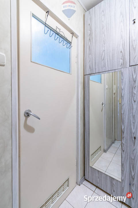 2 pokoje z balkonem Spokojna okolica Łódź Górna Liczba pokoi 2 sprzedam