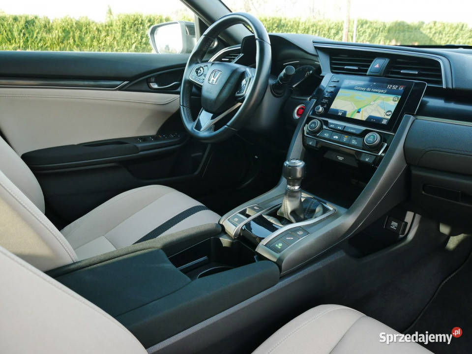 Honda Civic 10 VTEC Turbo 126 Eu6 Executive Navi Goczałkowice-Zdrój