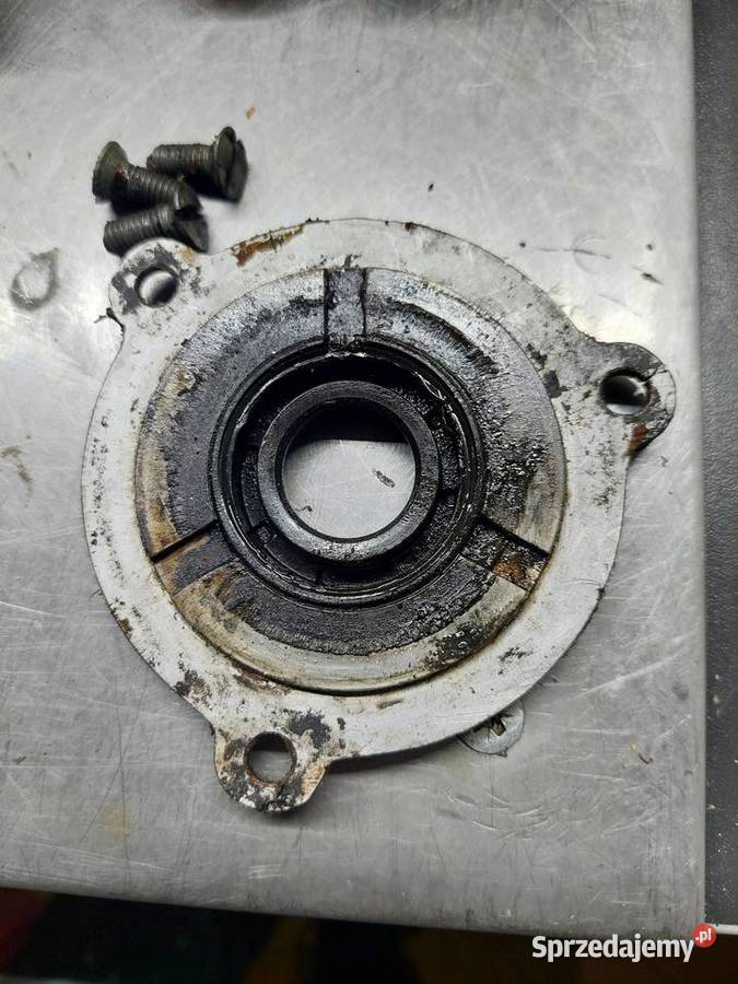 Dekielek wału wsk 175 Rudna Mała