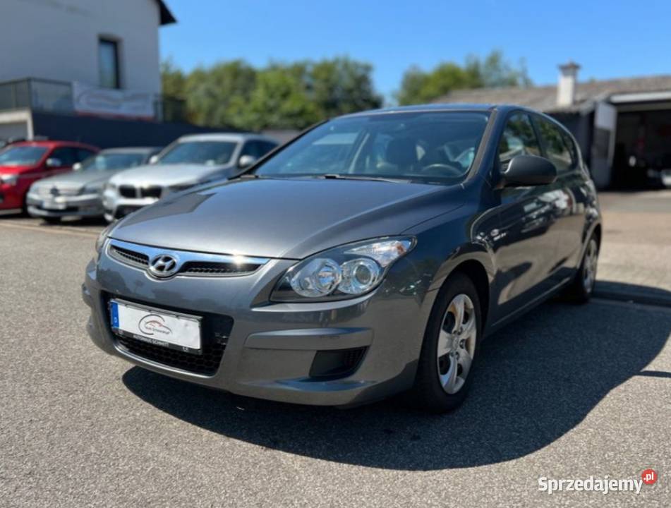 Hyundai i30 14 16V 109 2010 159000 z Niemiec gniazdo AUX sprzedam