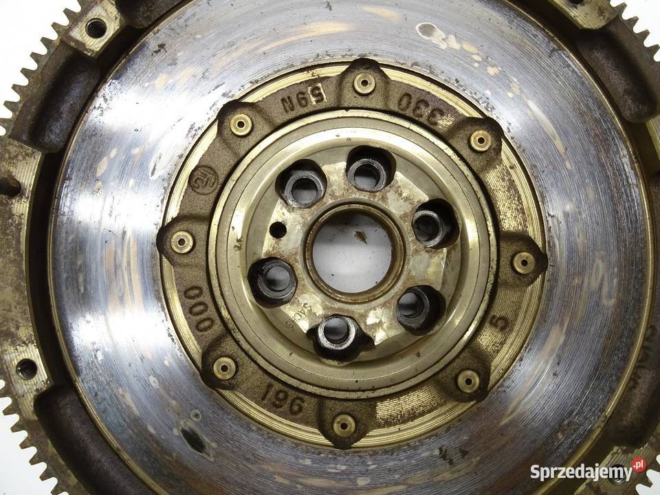SPRZĘGŁO DWUMASOWE KOMPLET 04L141031C 16 TDI CLH sprzedam