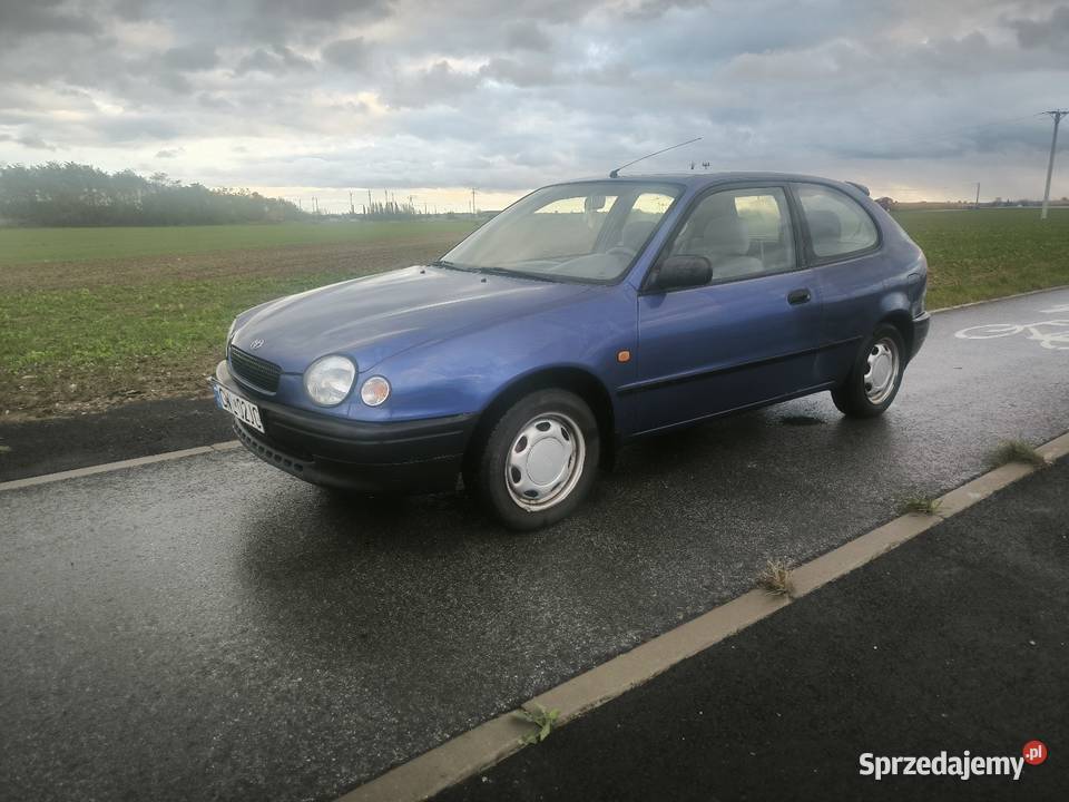 Toyota corolla e11 Lubraniec
