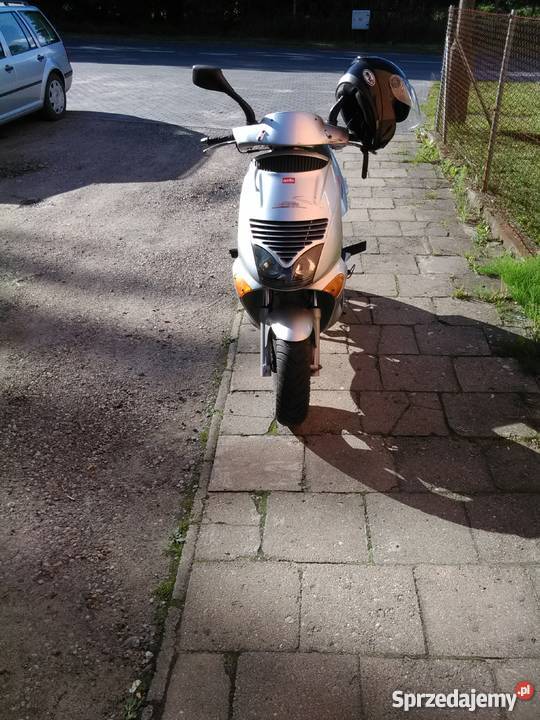 Aprilia Leonardo 12550 Rok produkcji 2003