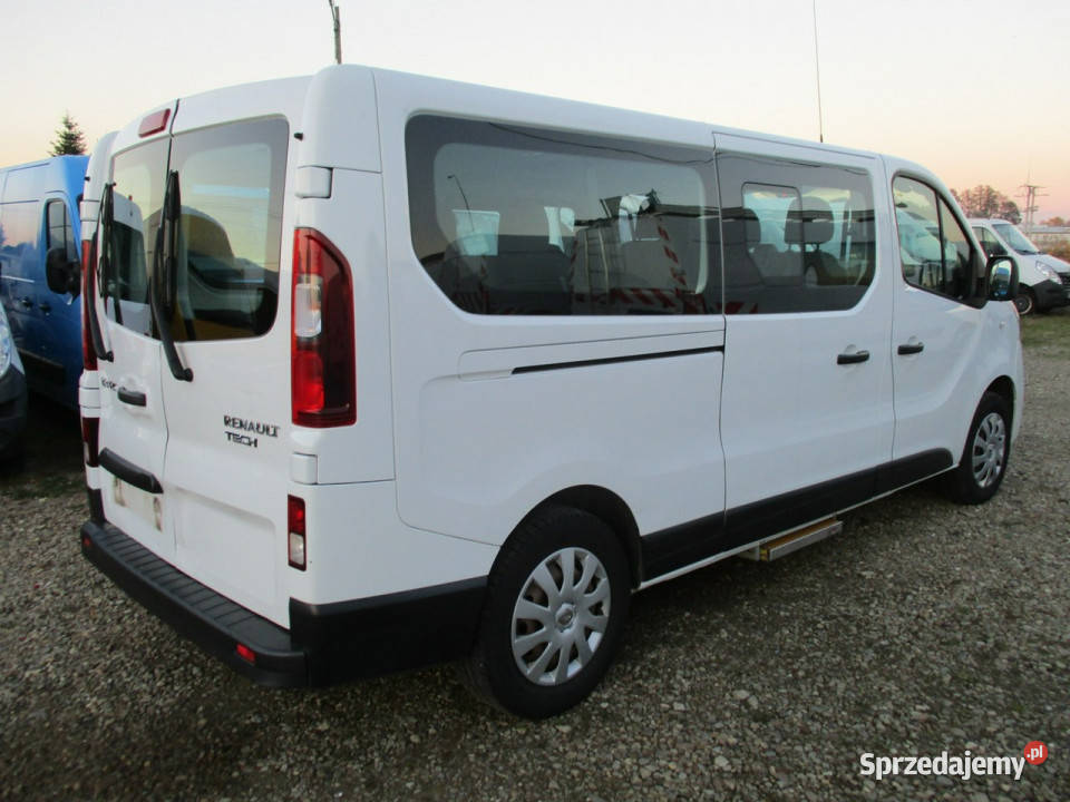 Renault Trafic 16 DCI 125 L2H1 9 osób FV23 III biały Dębica