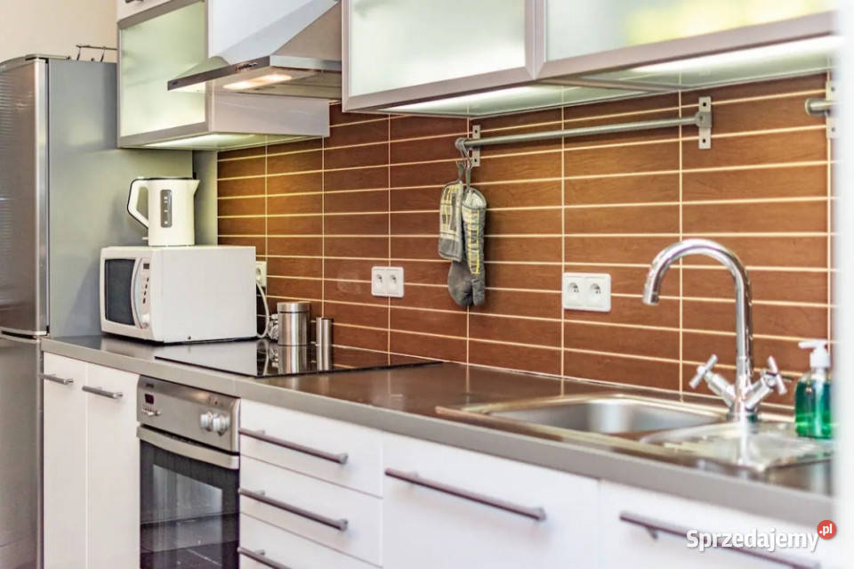 NOWOCZESNY I KLIMATYZOWANY APARTAMENT CENTRUM