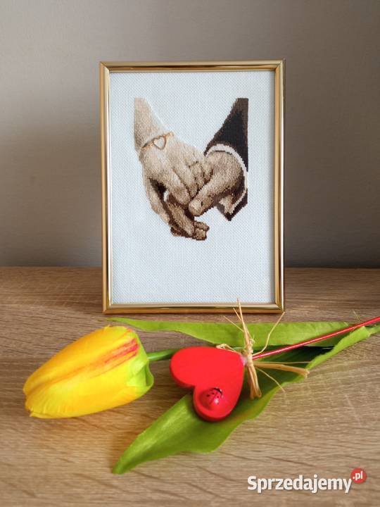 Pamiątka ślubu rękodzieło haft krzyżykowy beżowy warmińsko-mazurskie