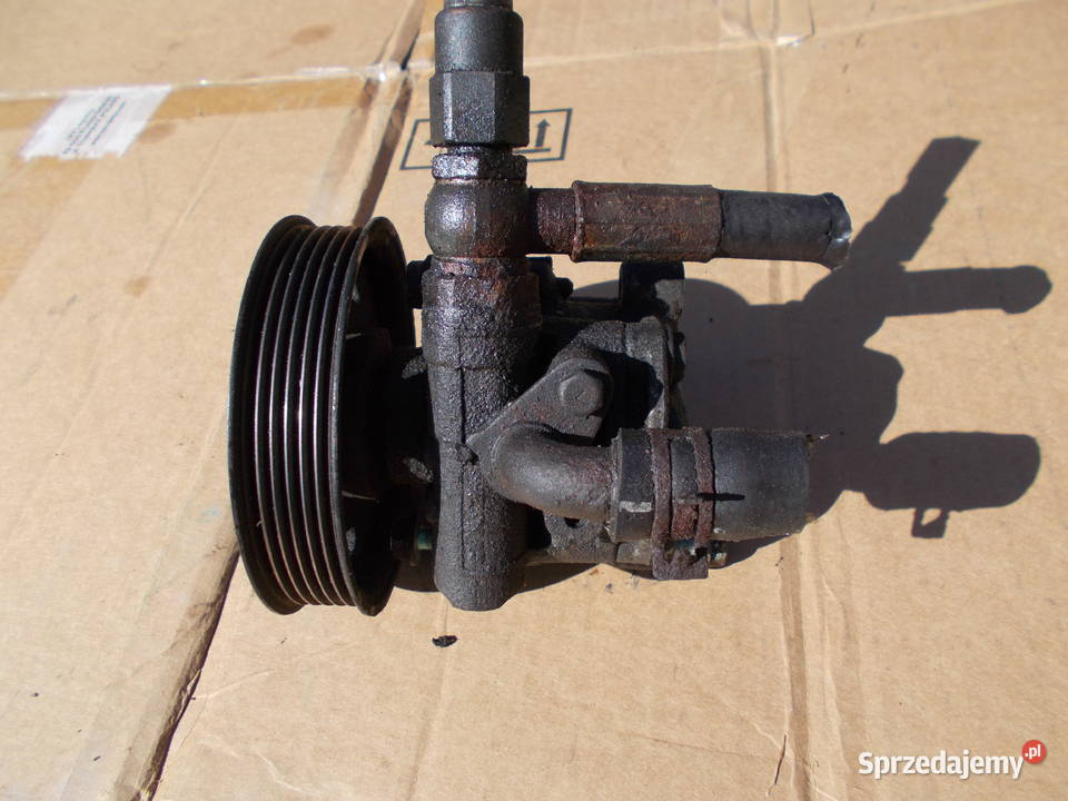 skoda OCTAVIA 18T AUM pompa wspomagania KYB Zamość