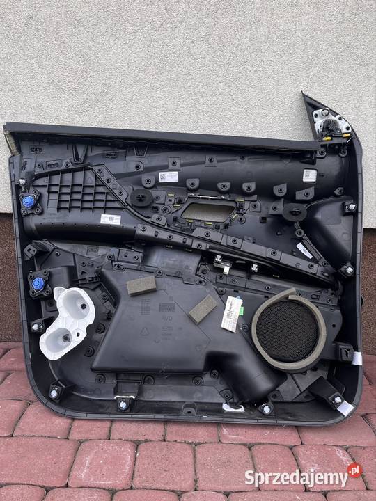 Drzwi prawe przednie do peugeota 3008 Brzesko sprzedam