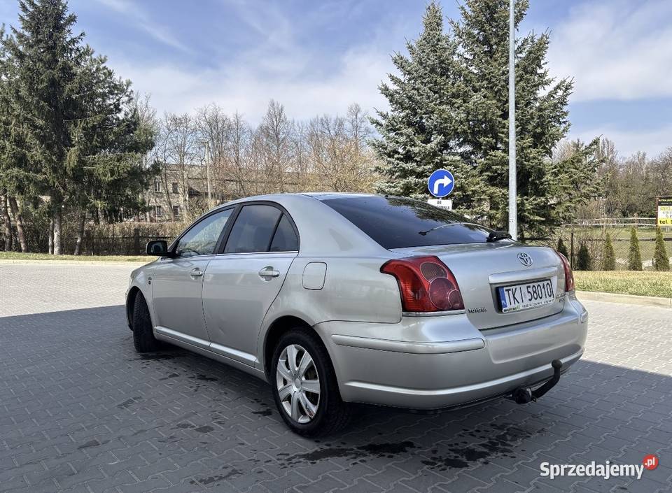 Toyota Avensis 20D4D 115 HAK 2004 Toyota Pińczów