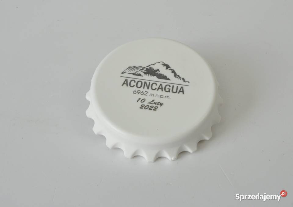 Otwieracz kapsel z magnesem logo grawer 10 Leżajsk sprzedam