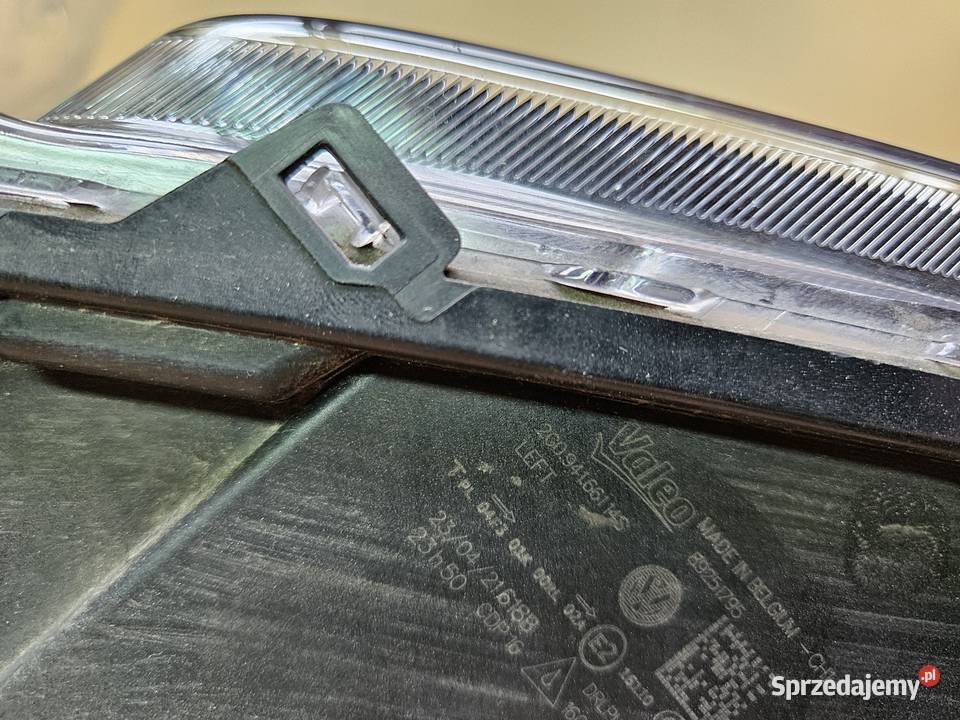 VW POLO VI 2G HALOGEN LEWY PRZÓD PRZEDNI Światła do jazdy dziennej DRL Międzychód
