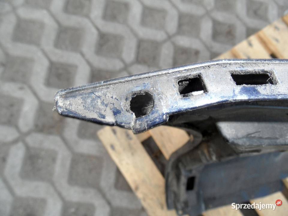 VW PASSAT B7 13r zderzak tył