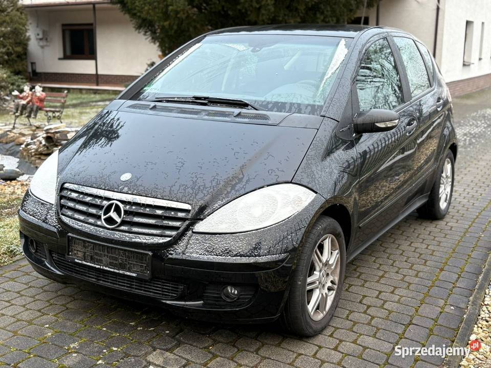 Mercedes A Klasa 17 benzyna Zadbany czarny Walidrogi