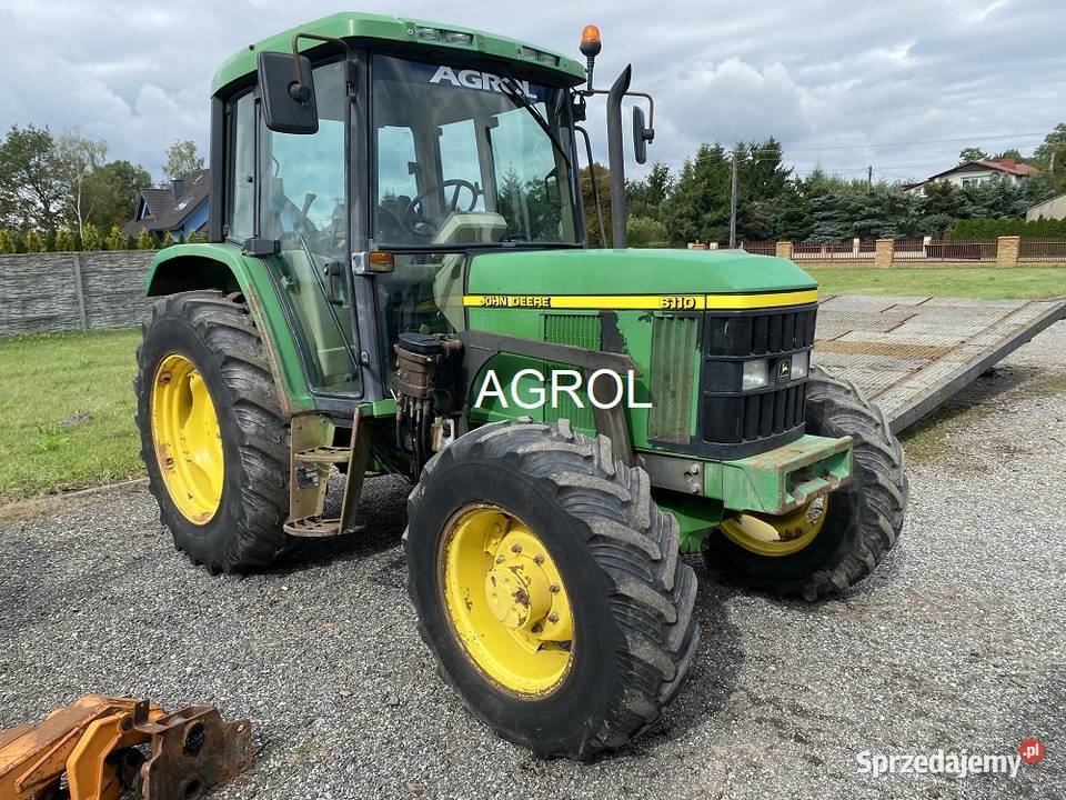 John Deere 6110 Biała