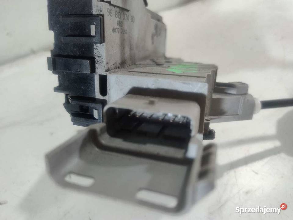 ZAMEK DRZWI PRAWY TYŁ 6 PIN PEUGEOT 407 Zamki, wkładki i kluczyki