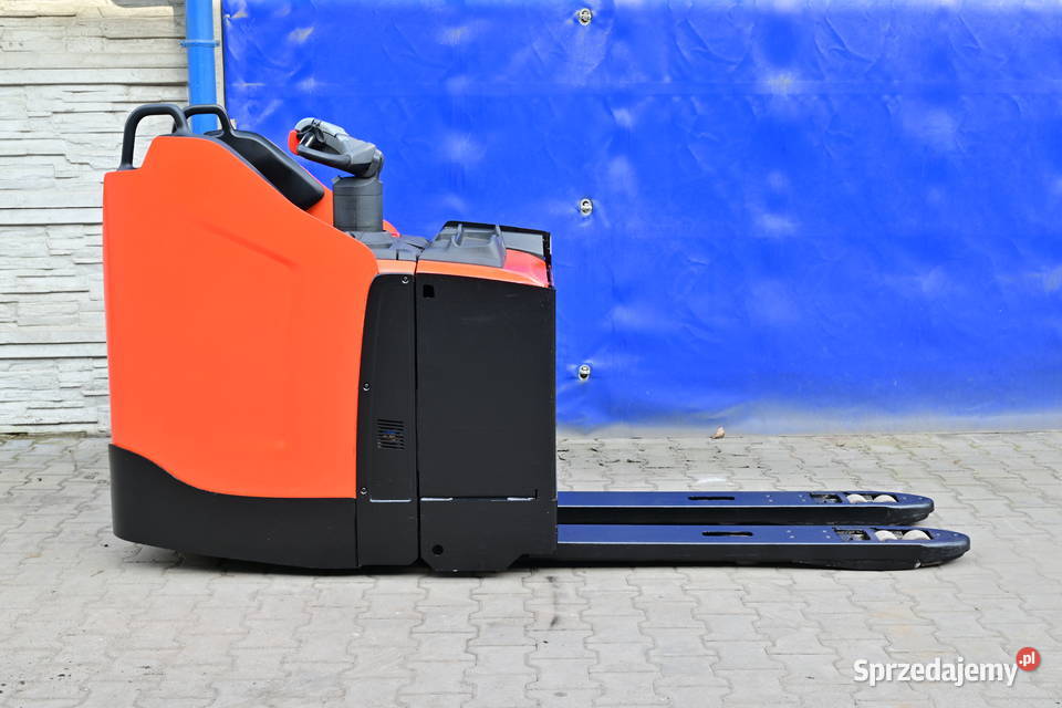 Paleciak elektryczny Toyota BT LPE 250 2000 2017 elektryczny Wózki widłowe śląskie Częstochowa