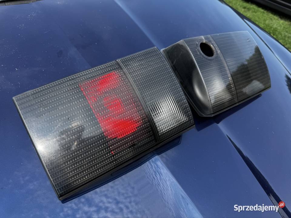 Lampy Hella Black Audi 80 B4 sedan osobowe mazowieckie