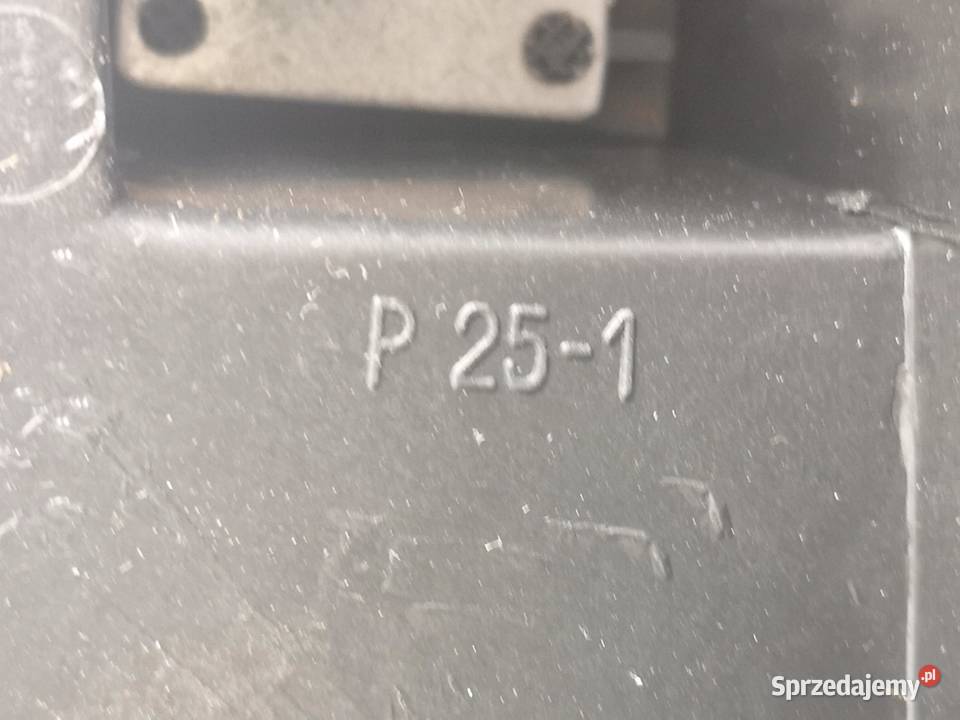 LAMPA PRAWY PRZÓD LANCIA PRISMA R86 8389 NOWA