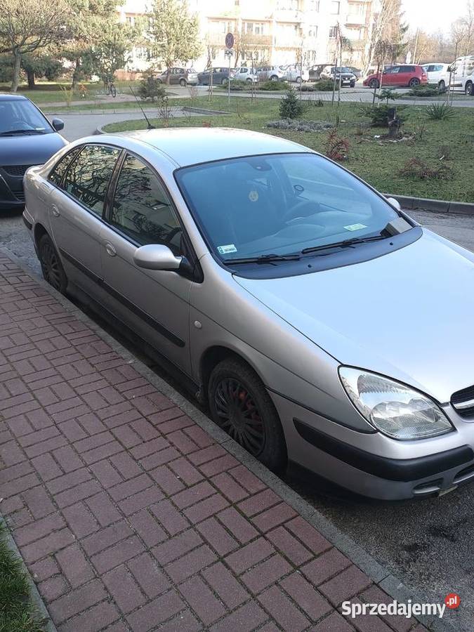 Sprzedam zamienię na większe auto Zarejestrowany w Polsce Kielce