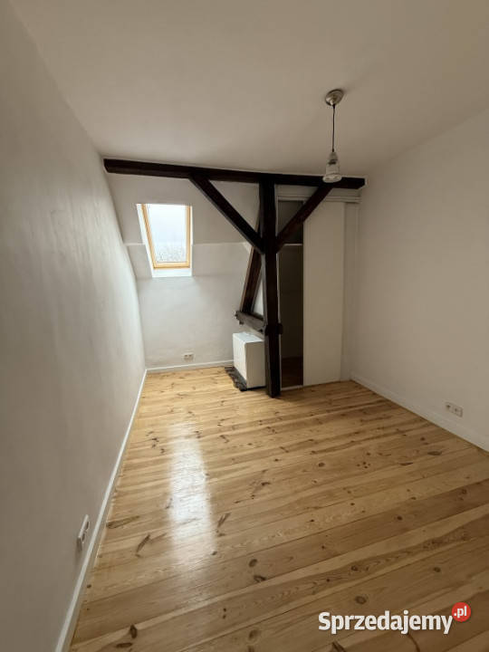 Przestronne i jasne mieszkanie w Centrum Katowic śląskie