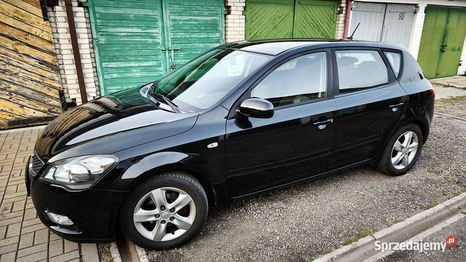 Kia Ceed 2011 Lift 14 benzyna 90 153 800 Rok produkcji 2011 Kraśnik