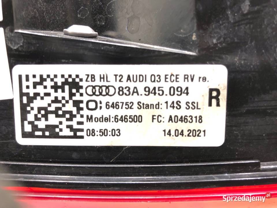 LAMPA TYŁ PRAWA WEWNĘTRZNA AUDI Q3 II 83A945094 osobowe