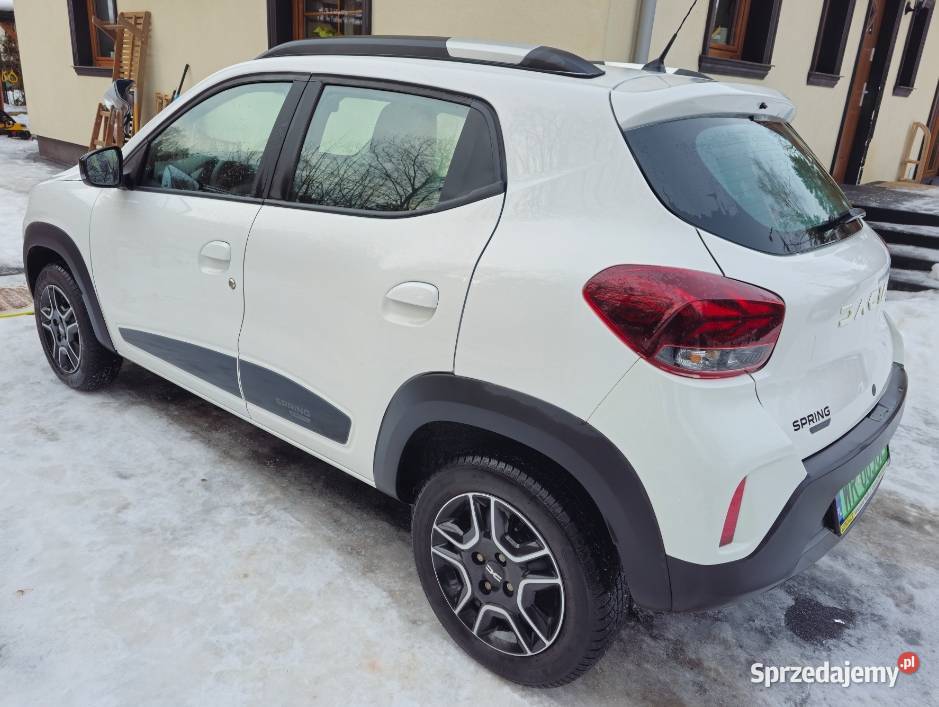 Dacia Spring elektryczna 1 właściciel salon Rok produkcji 2023 Radom