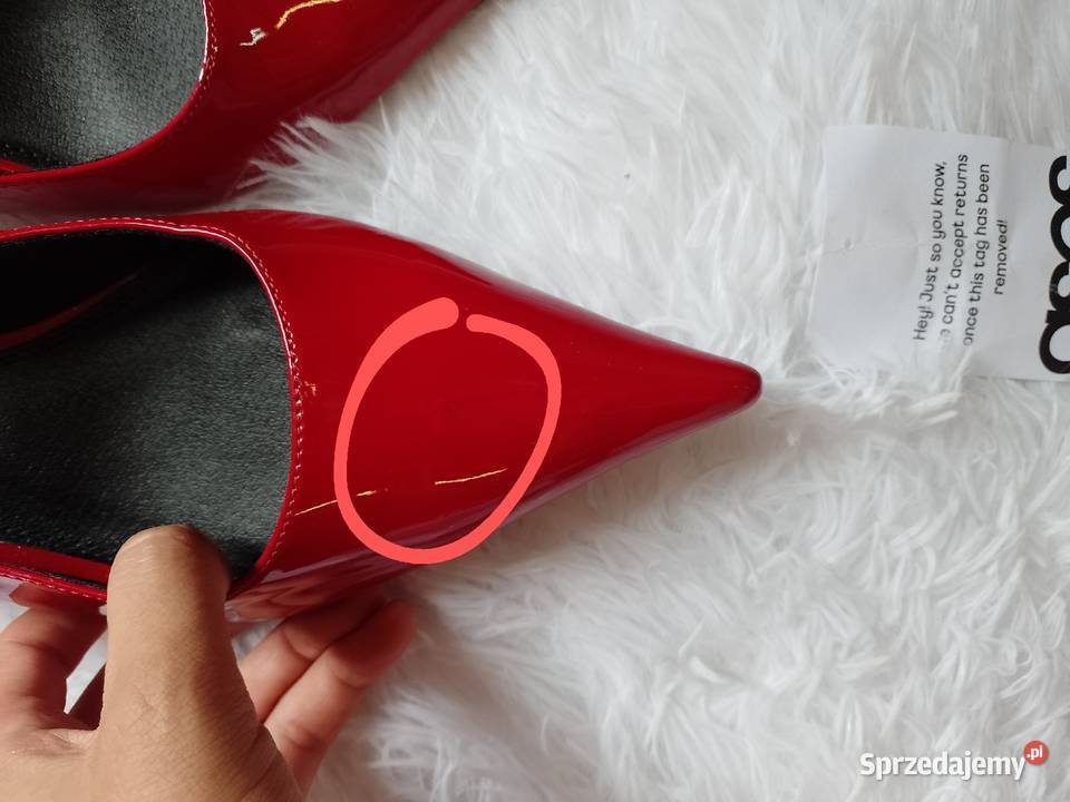 42 ASOS Czerwone baleriny wieczorowe z odkrytą Asos Kraków